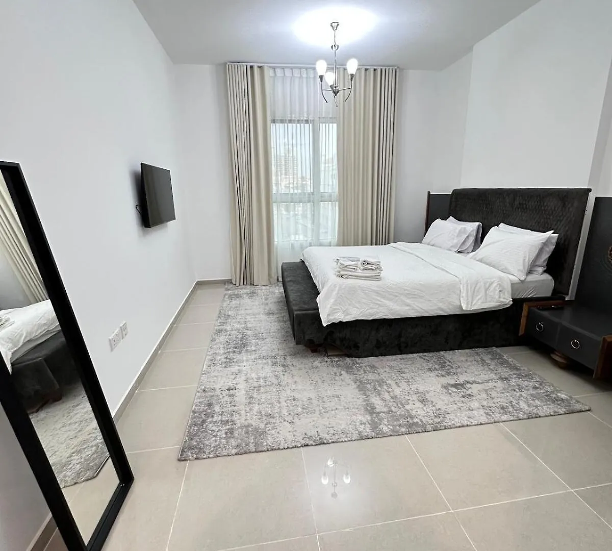 1 Bedroom Apartment May Residence Jvc Dubai